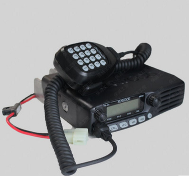 摩托罗拉 SMP458对讲机 小巧轻便 带显示屏 超长待机 手持台